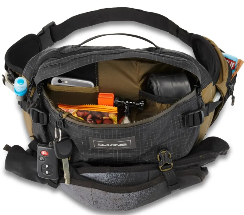 Dakine Seeker 6L Bike Hydration Backpack - Moss-1